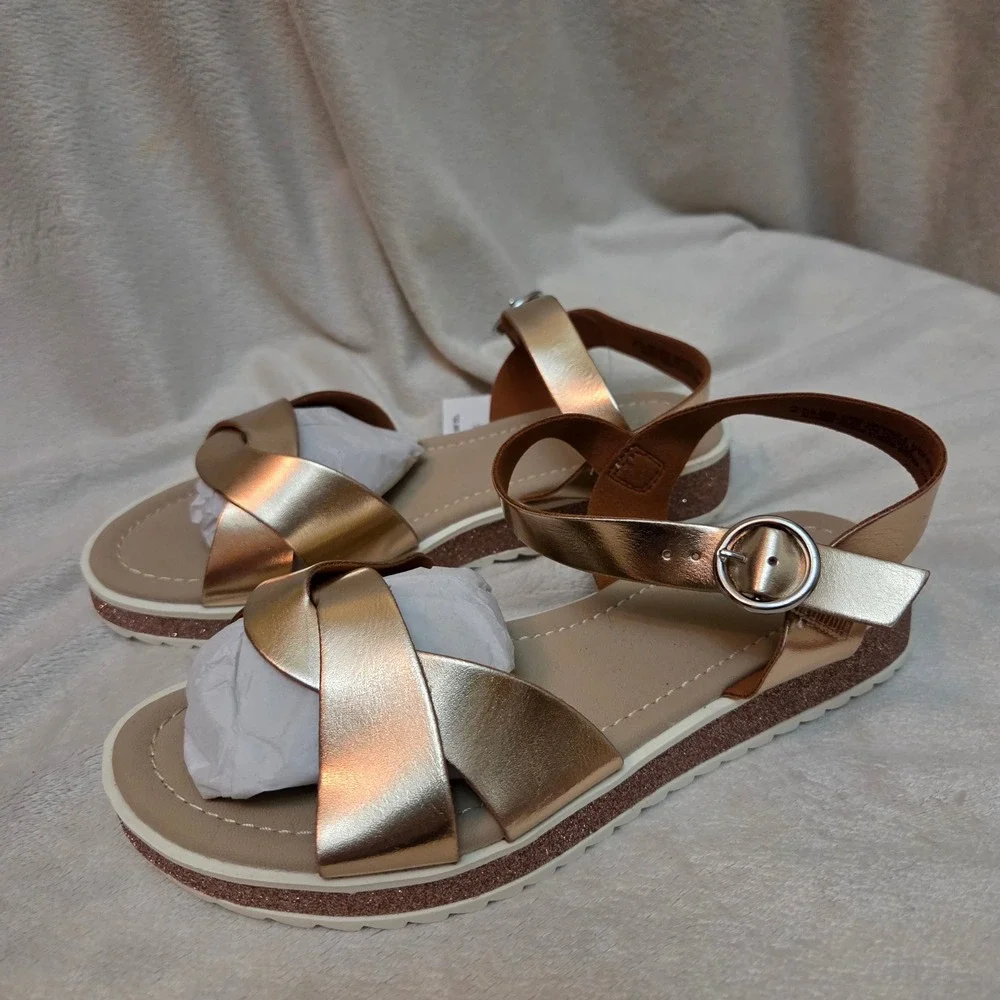 The Children's Place Youth Rose Gold Metallic Glitter Sandals Size 2 NEW